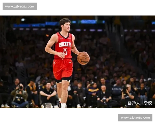 火箭队新赛季阵容重塑与球员发展展望分析